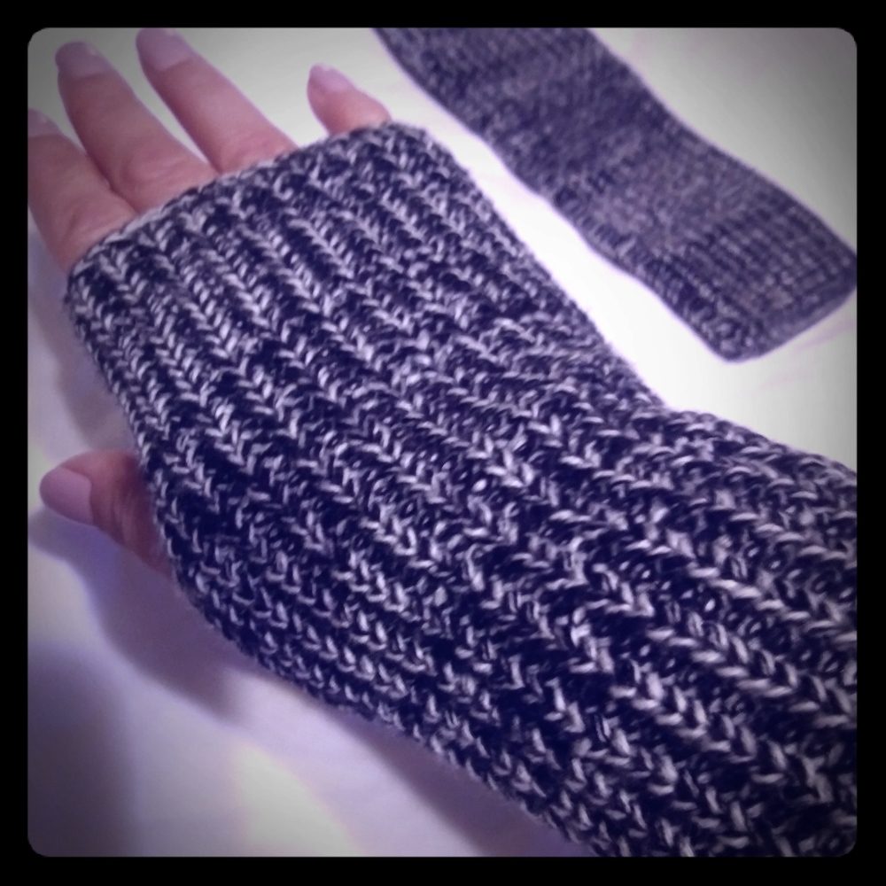 Rebecca Minkoff fingerless cashmere gloves